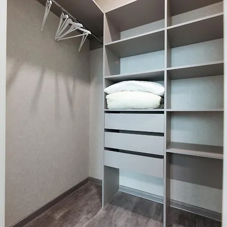 Aparthotel Nyvky Like - Manchattan - 335